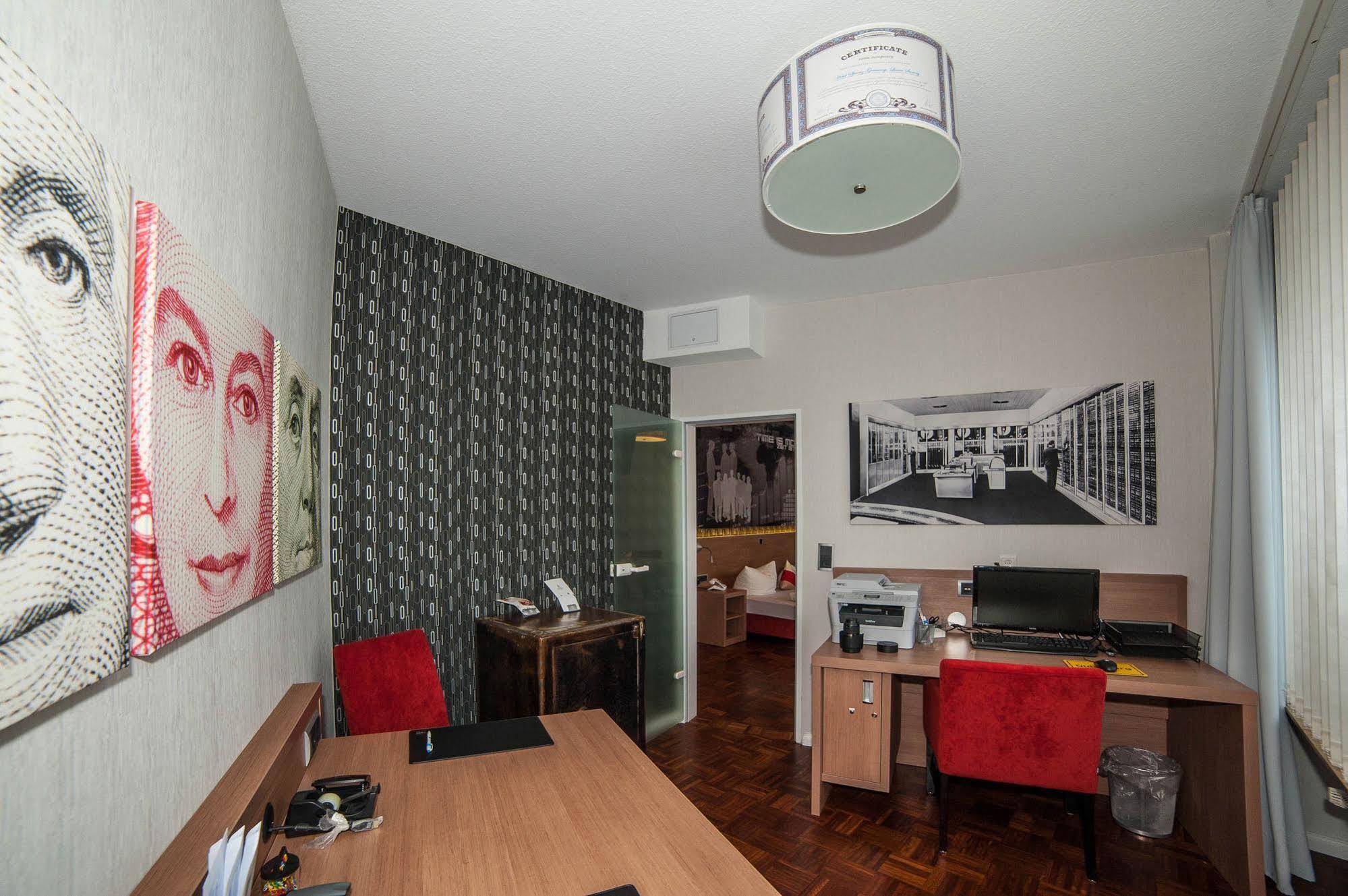 Hotel Sprenz Oldemburgo Exterior foto